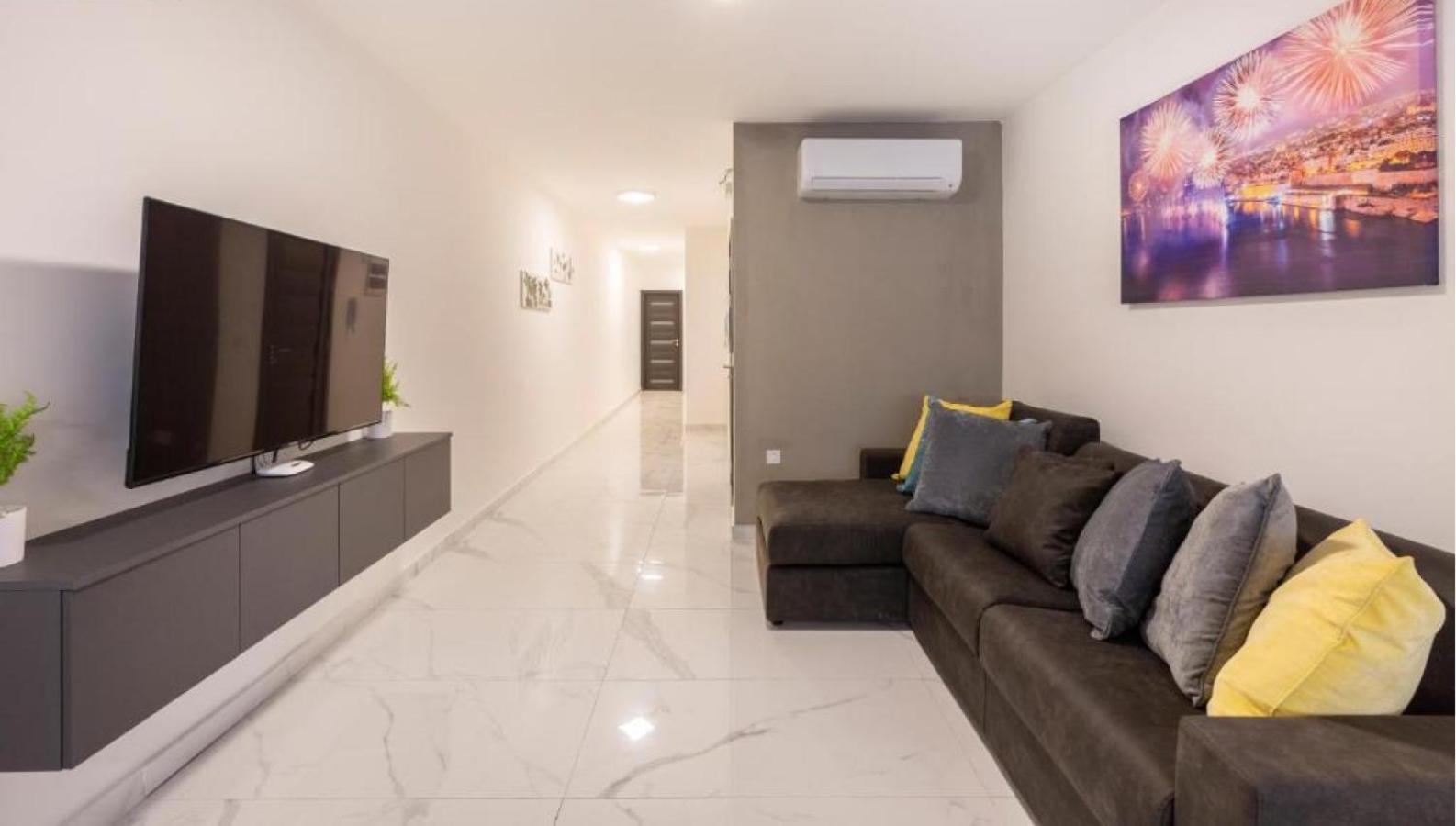 Emerald Suite St. Paul's Bay Buitenkant foto